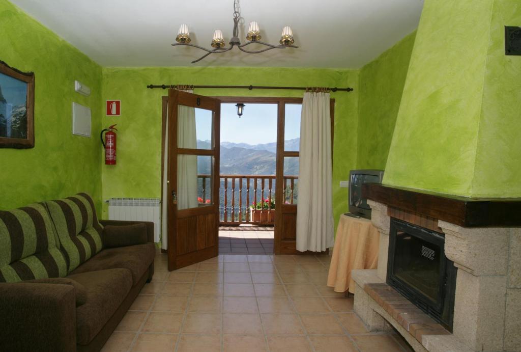 Viviendas Rurales Pena Sagra Country house